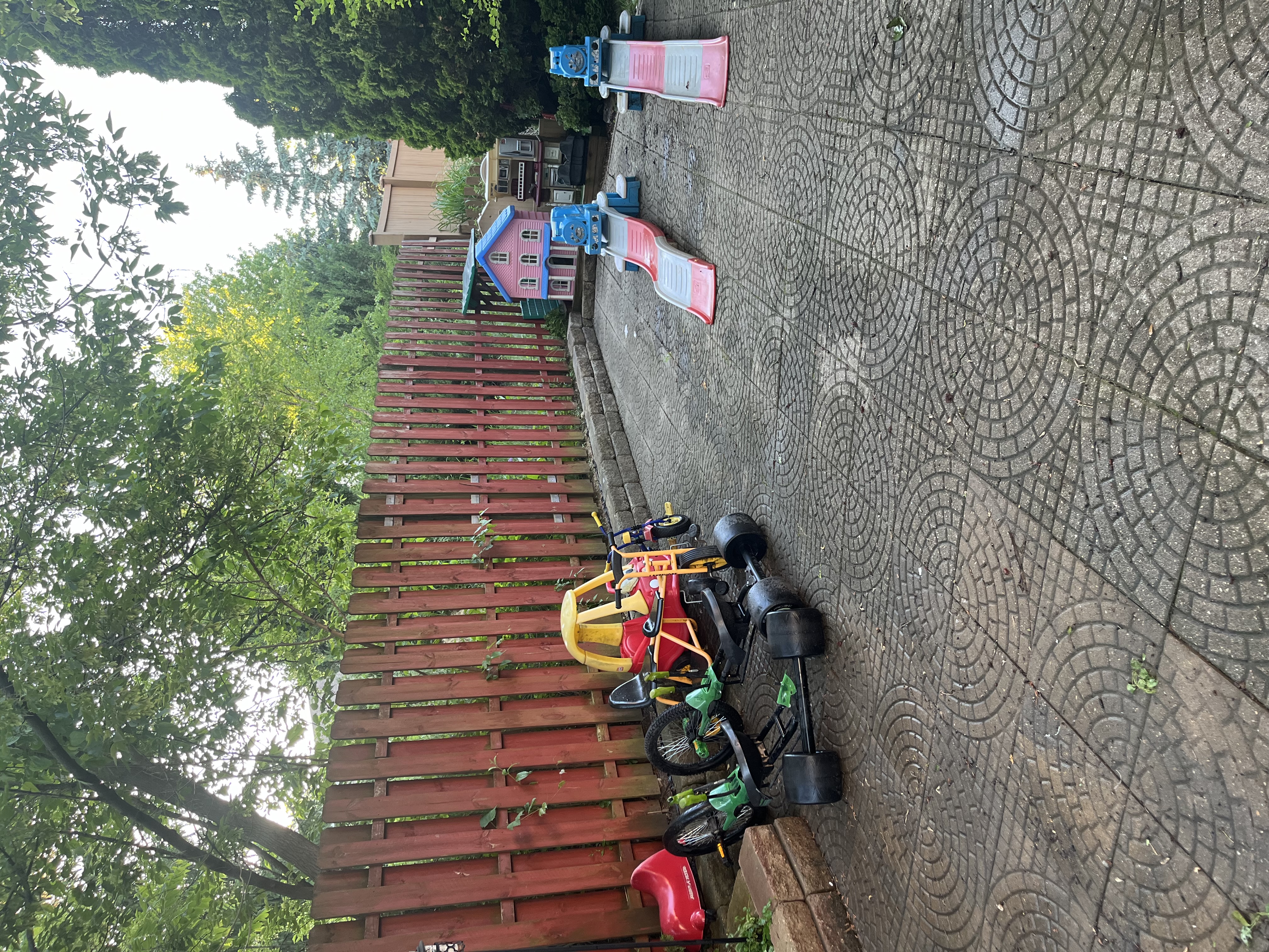 Minis Daycare facilities